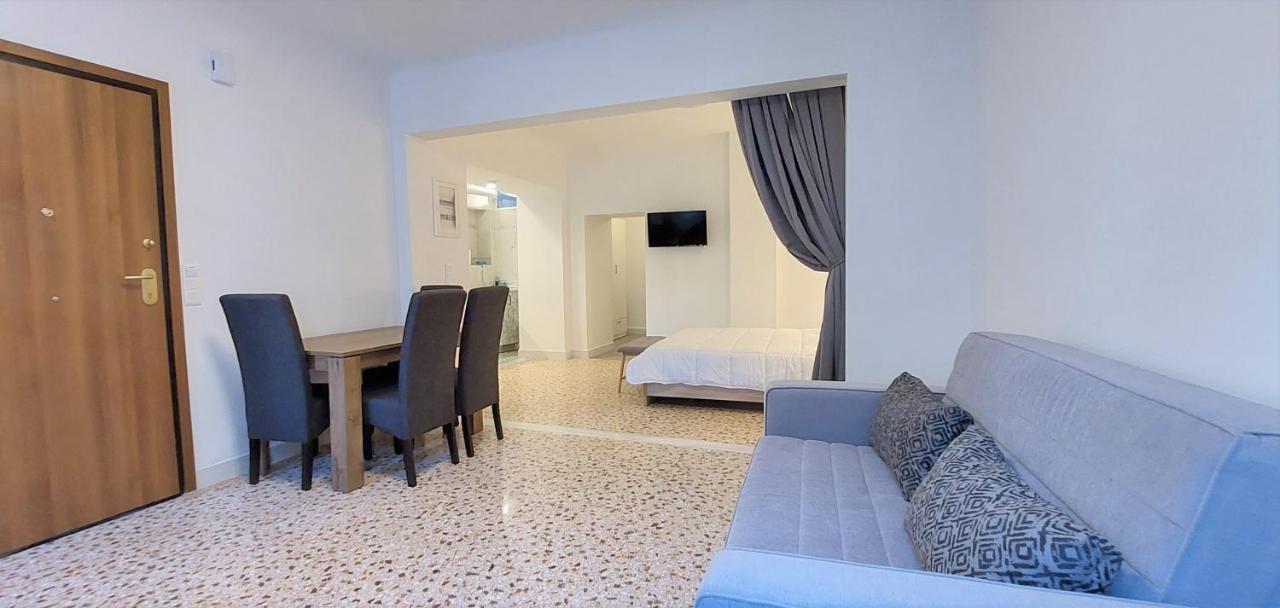 Athens Plaka Family Suites Exteriör bild
