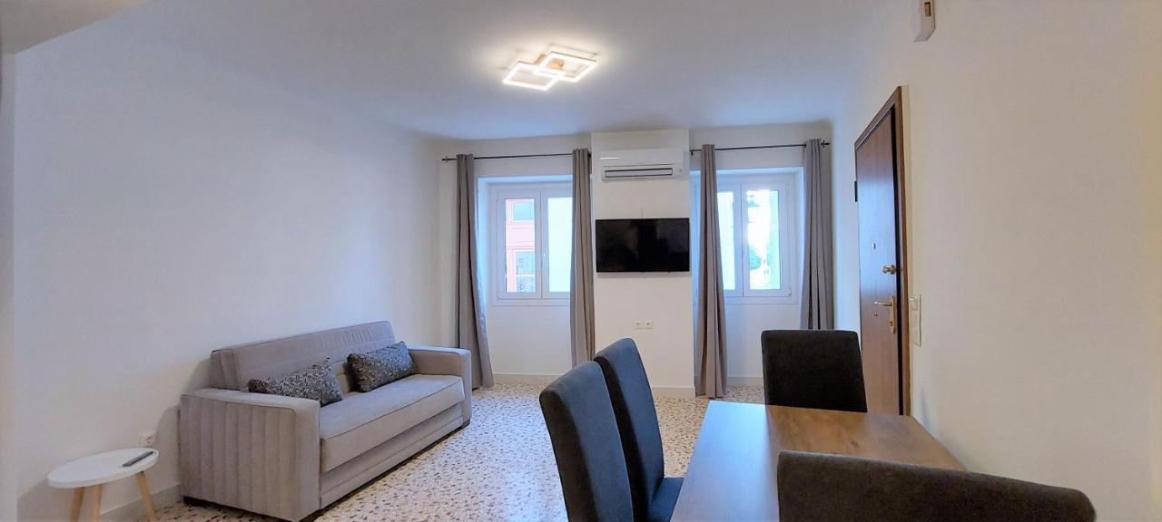 Athens Plaka Family Suites Exteriör bild