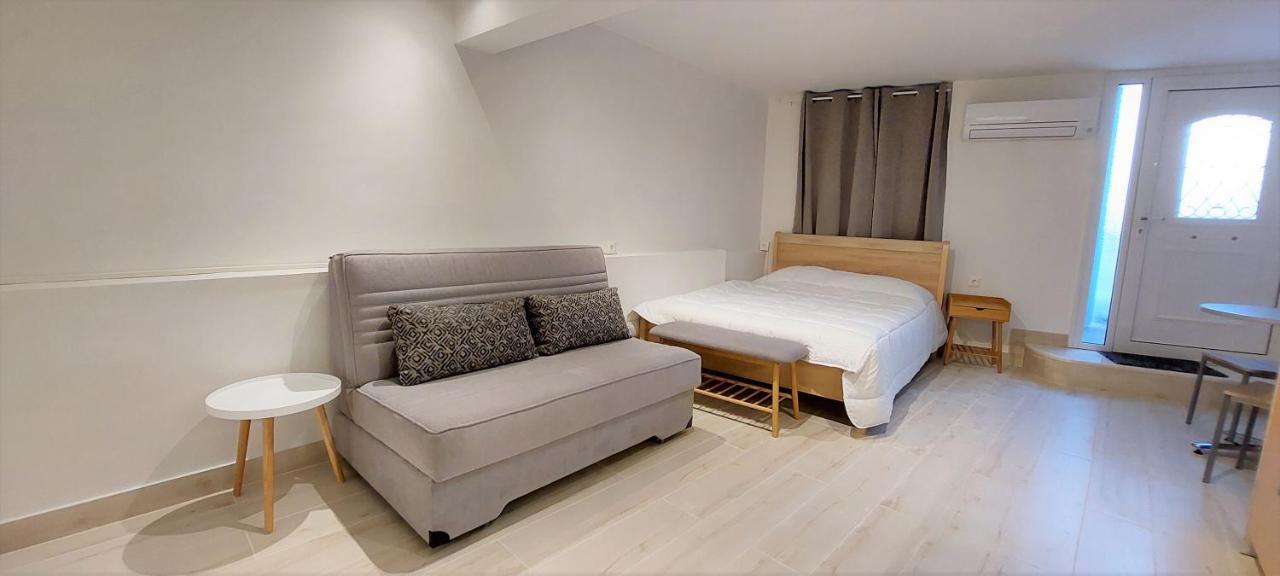 Athens Plaka Family Suites Exteriör bild