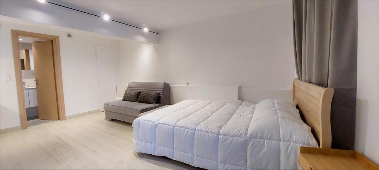 Athens Plaka Family Suites Rum bild